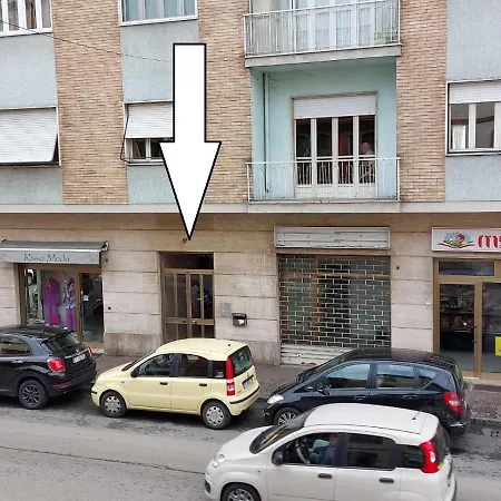 Lovely Apartamento Asti